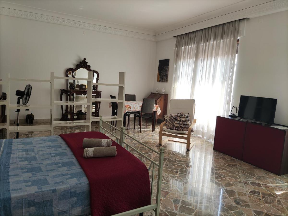 Stellium Hotell Palermo Exteriör bild